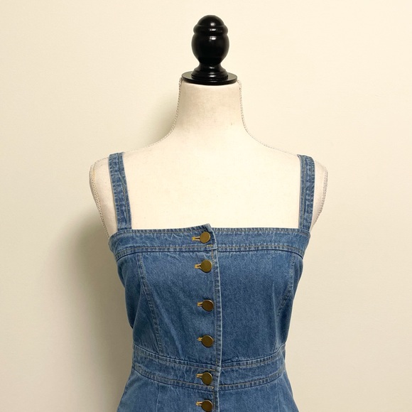 Skylar Madison Medium Wash Denim Cut Off Button Pinafore Dress Overall NWT Small - Picture 2 of 8